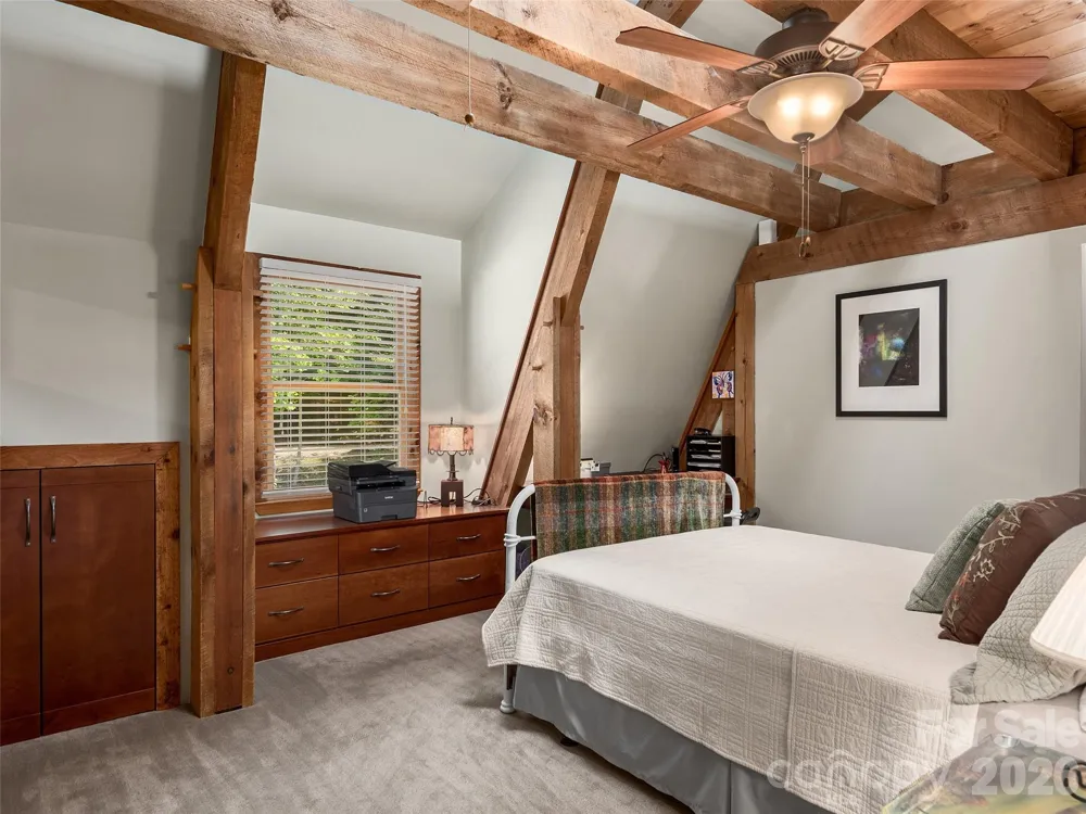 225 Long Branch Road Swannanoa, NC 28778