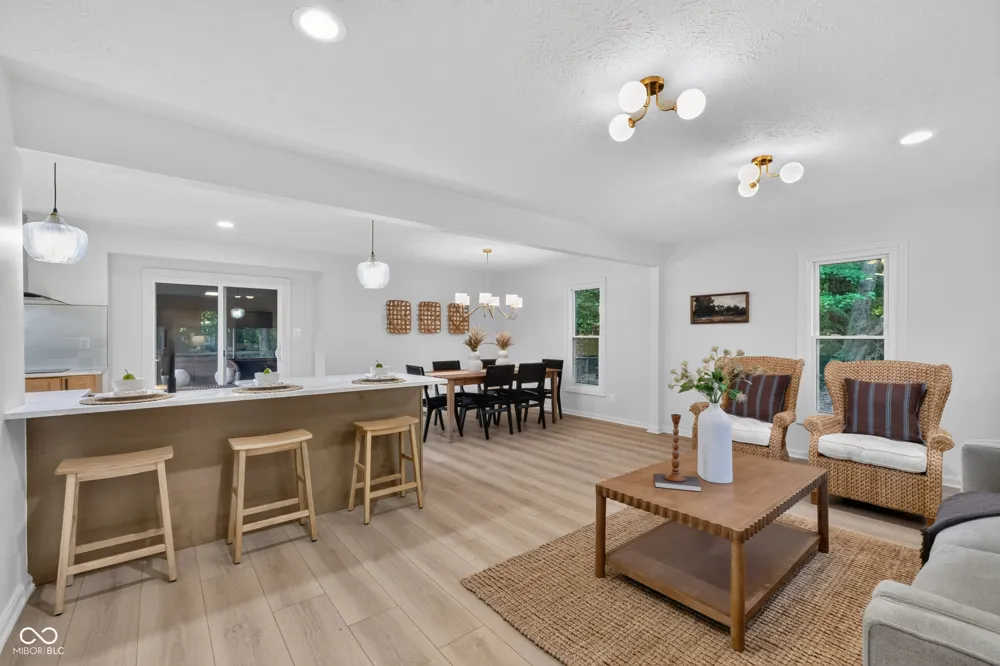 1115 Indianpipe Lane Zionsville, IN 46077