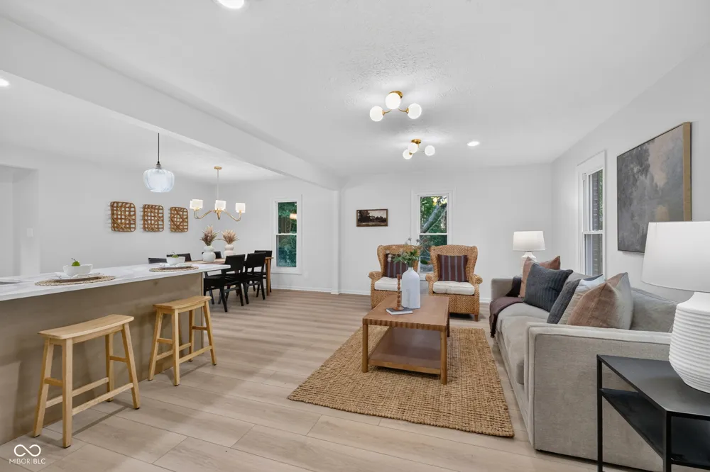 1115 Indianpipe Lane Zionsville, IN 46077