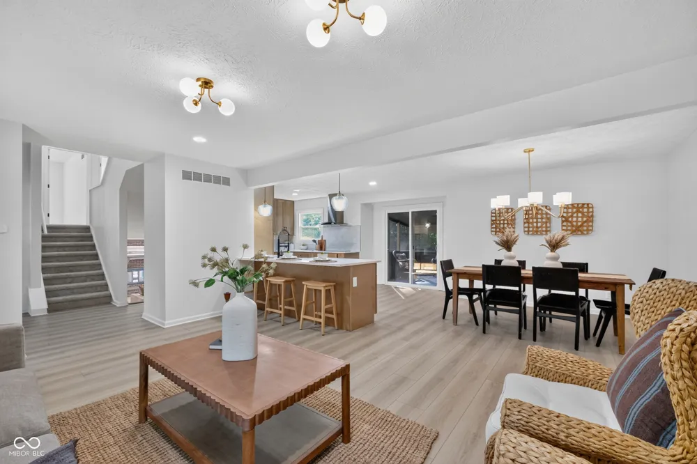 1115 Indianpipe Lane Zionsville, IN 46077
