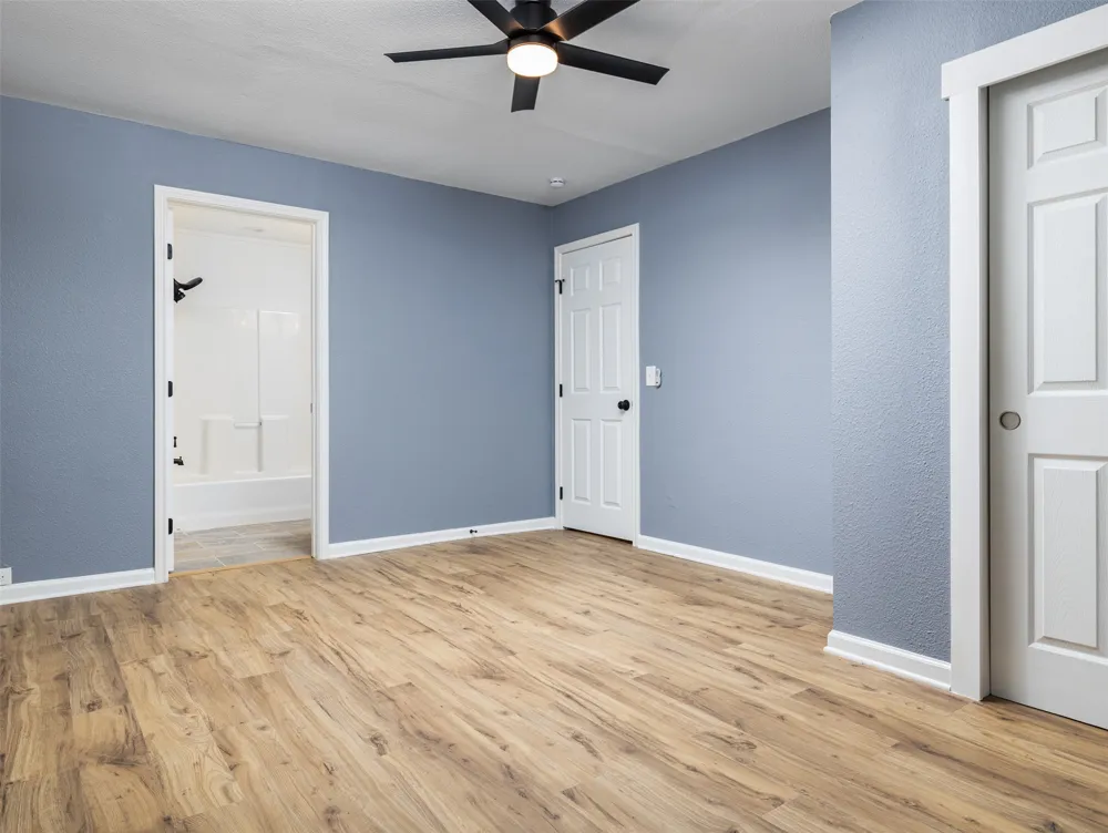 212 E Taylor Street Thrall, TX 76578