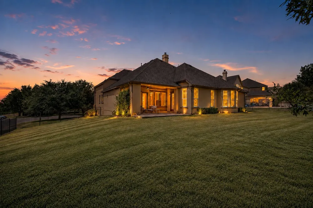 16700 Poppy Mallow Drive Austin, TX 78738