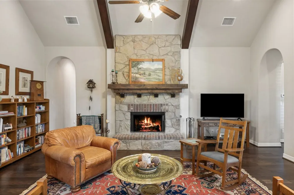 16700 Poppy Mallow Drive Austin, TX 78738