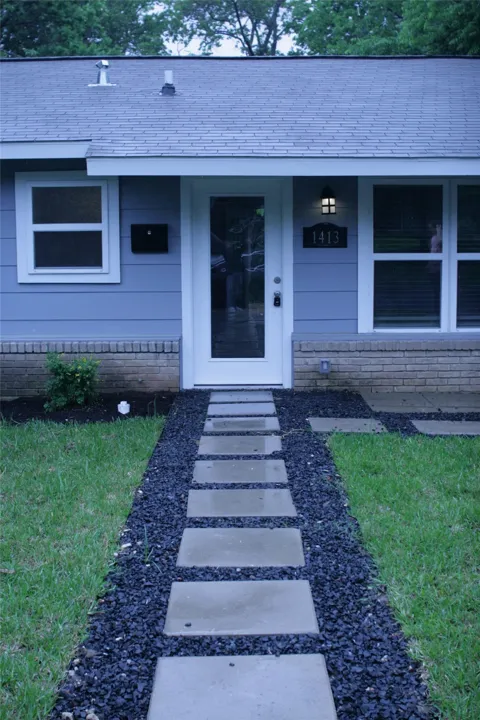 1413 Broadmoor Drive