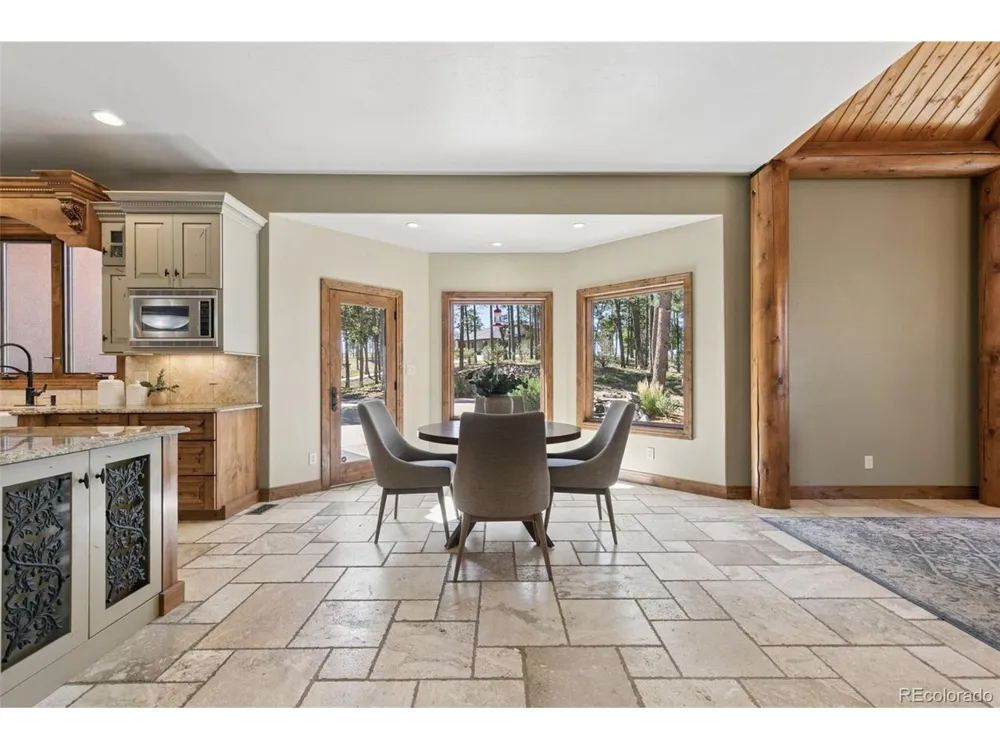 4945 Saxton Hollow Road Colorado Springs, CO 80908
