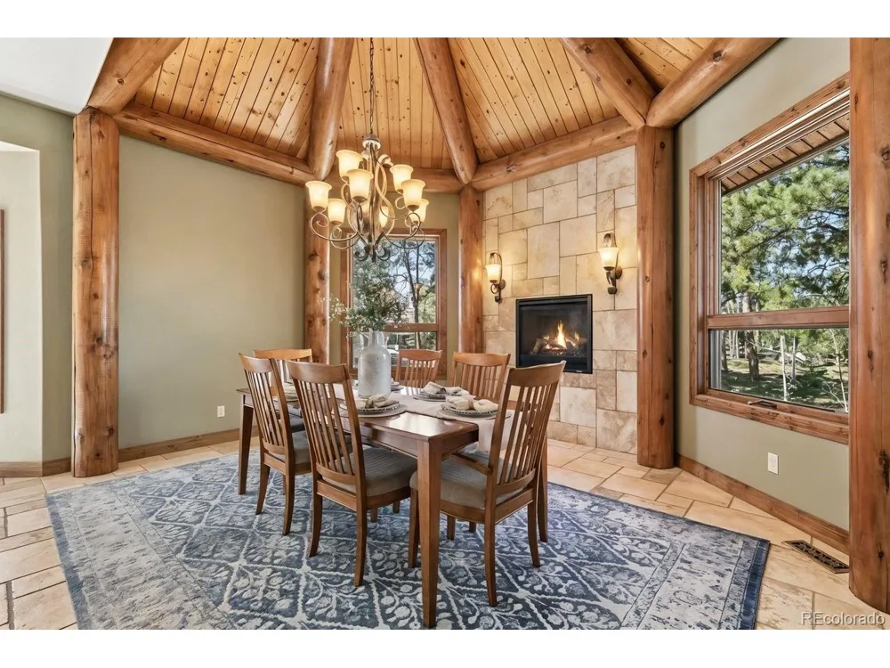 4945 Saxton Hollow Road Colorado Springs, CO 80908