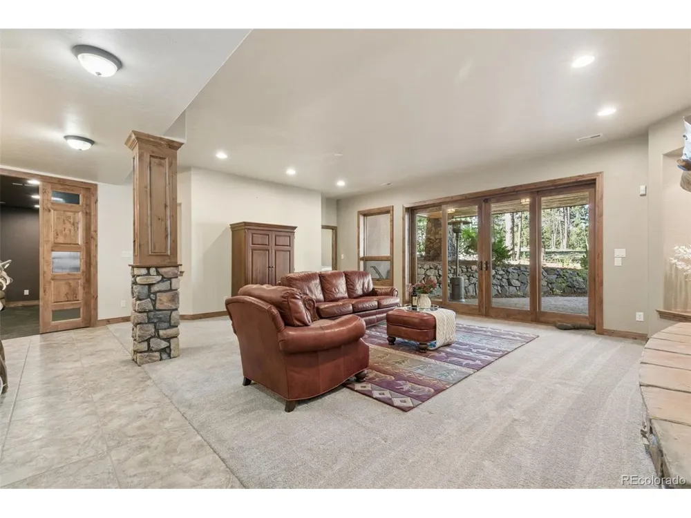 4945 Saxton Hollow Road Colorado Springs, CO 80908