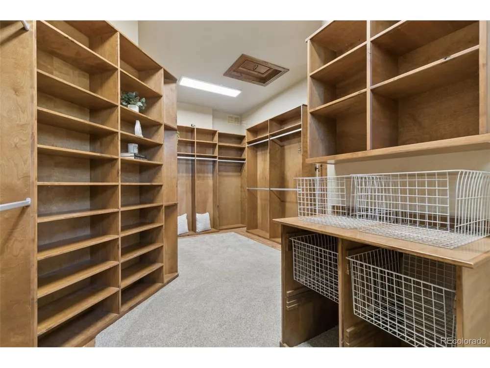 4945 Saxton Hollow Road Colorado Springs, CO 80908