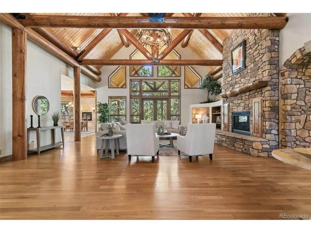 4945 Saxton Hollow Road Colorado Springs, CO 80908