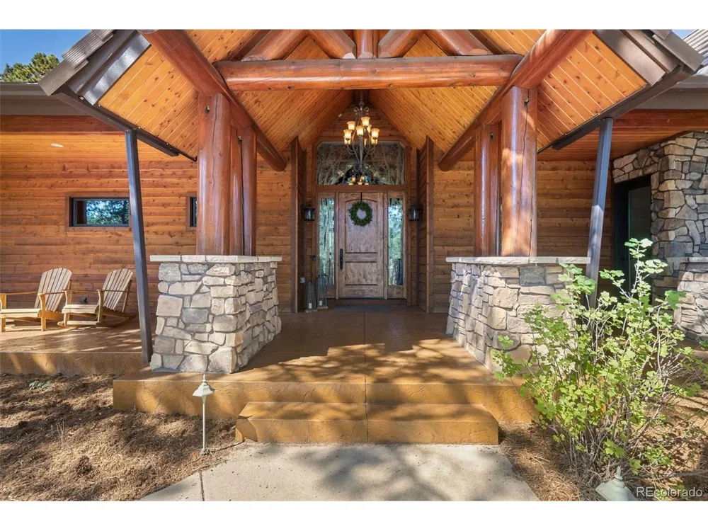 4945 Saxton Hollow Road Colorado Springs, CO 80908