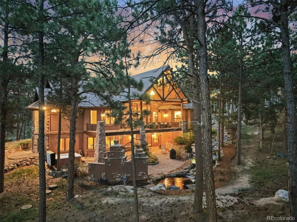 4945 Saxton Hollow Road Colorado Springs, CO 80908