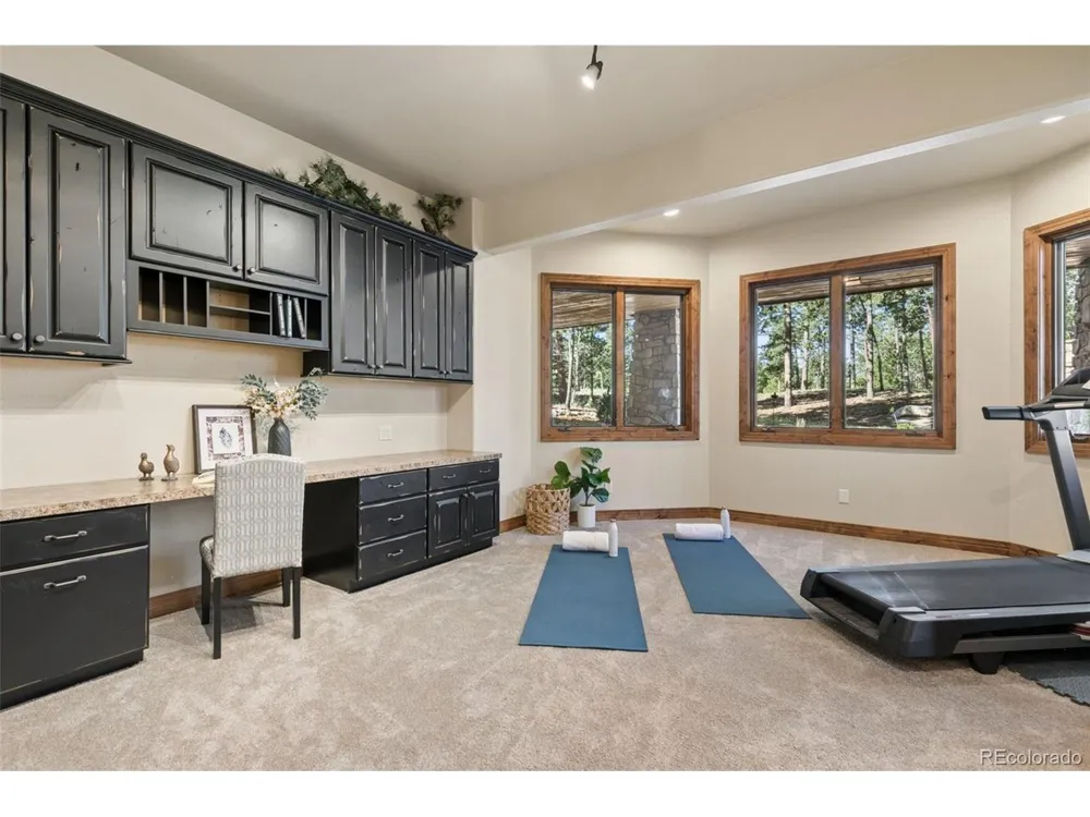 4945 Saxton Hollow Road Colorado Springs, CO 80908