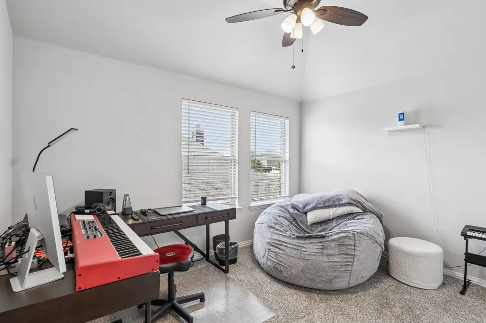 166 Martinique Drive Lancaster, TX 75146