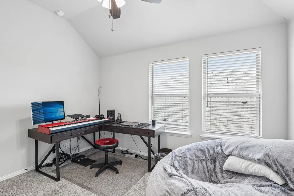 166 Martinique Drive Lancaster, TX 75146