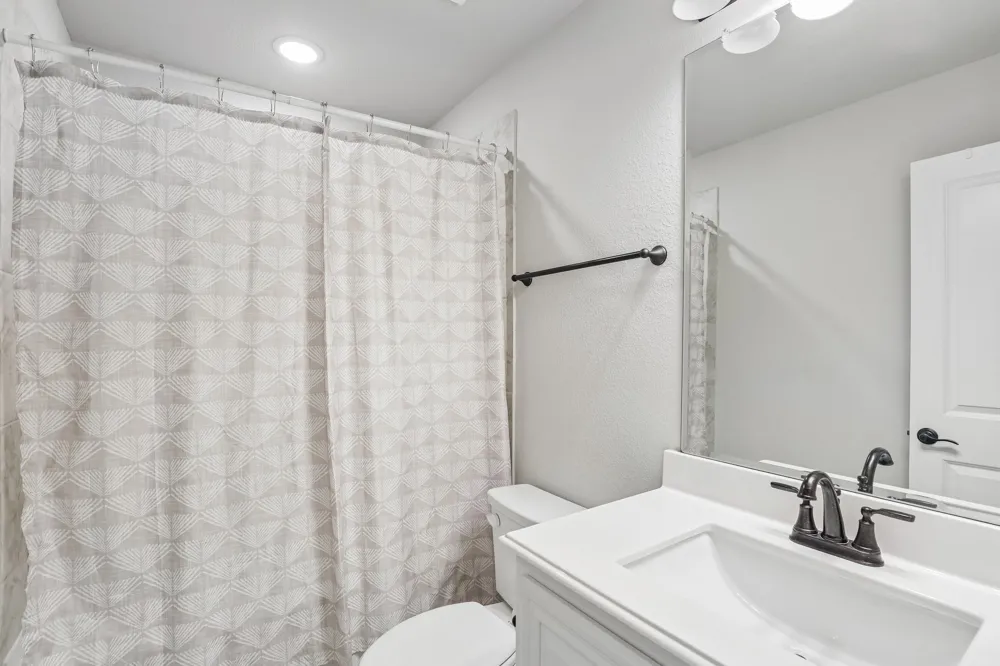 166 Martinique Drive Lancaster, TX 75146