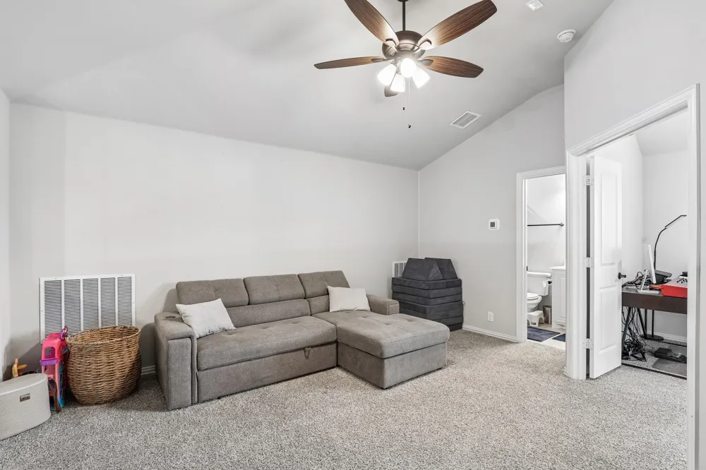 166 Martinique Drive Lancaster, TX 75146