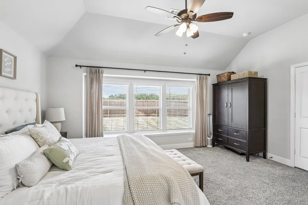 166 Martinique Drive Lancaster, TX 75146