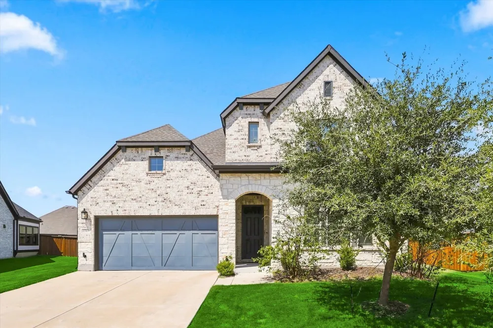 1705 Mcknight Drive Mansfield, TX 76063