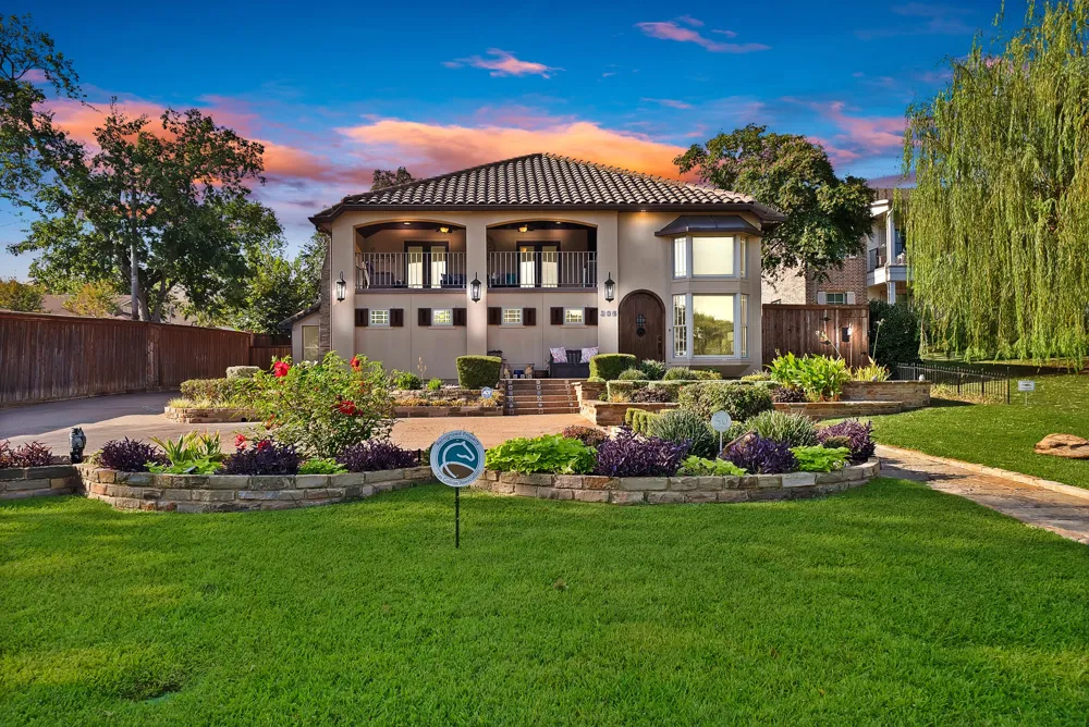 306 E Rochelle Boulevard Irving, TX 75062