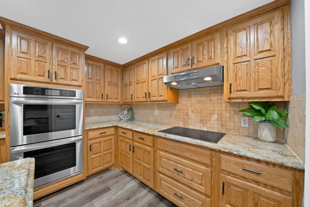 306 E Rochelle Boulevard Irving, TX 75062