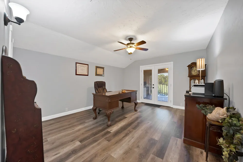 306 E Rochelle Boulevard Irving, TX 75062