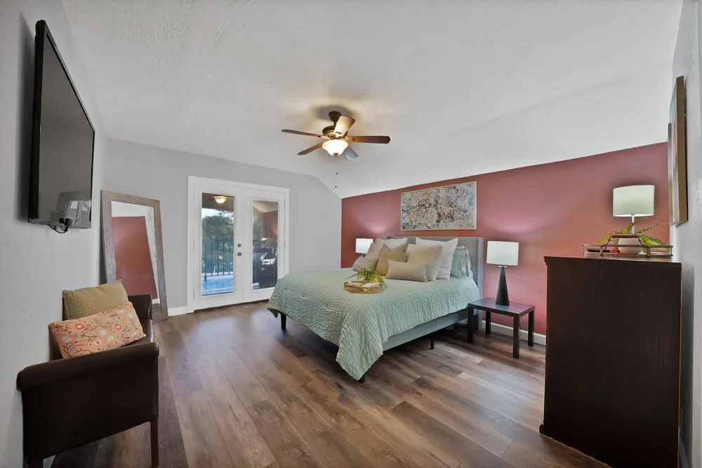 306 E Rochelle Boulevard Irving, TX 75062