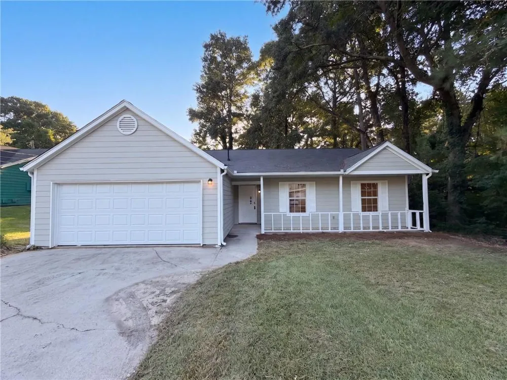 5857 Mistyview Drive Rex, GA 30273
