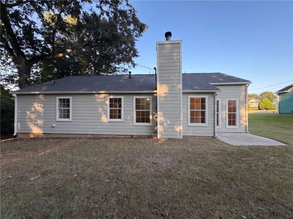 5857 Mistyview Drive Rex, GA 30273