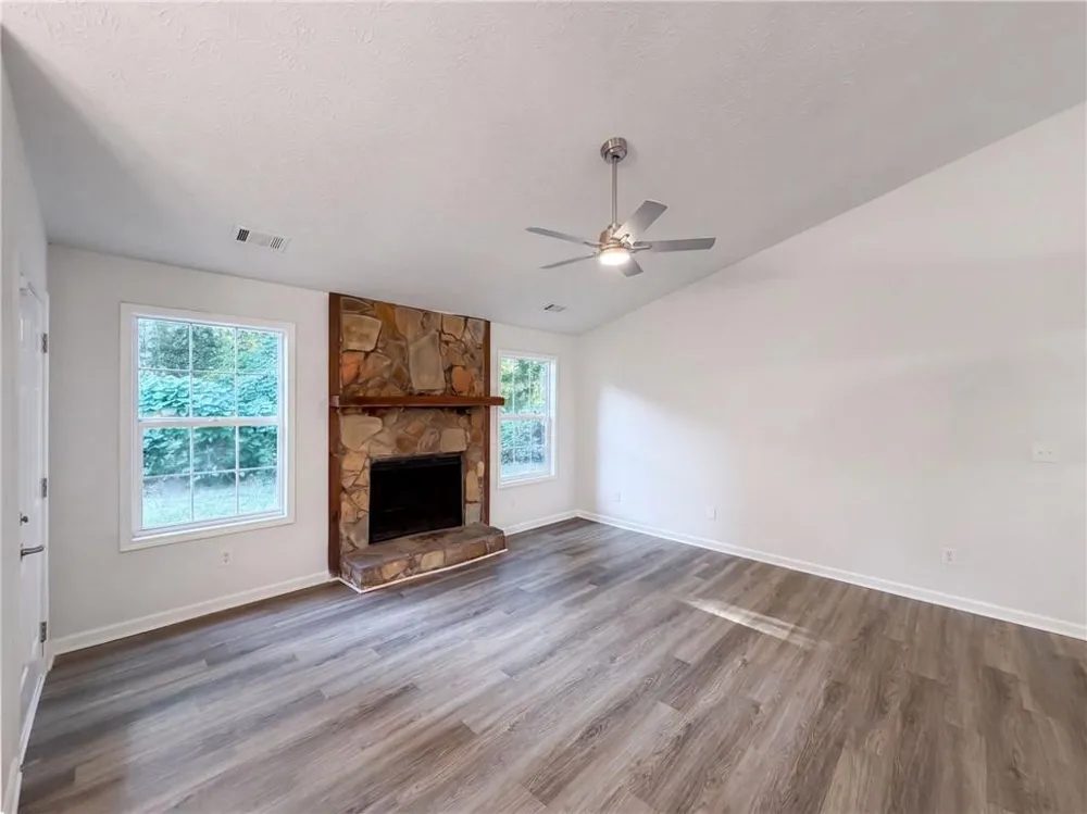 5857 Mistyview Drive Rex, GA 30273