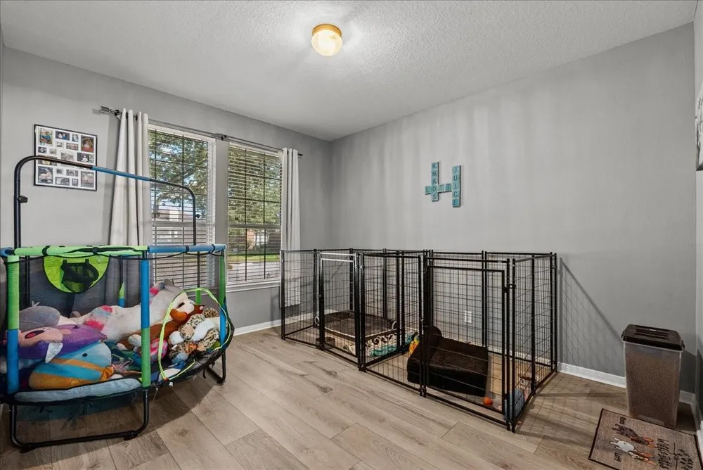 814 Corner Square Seabrook, TX 77586