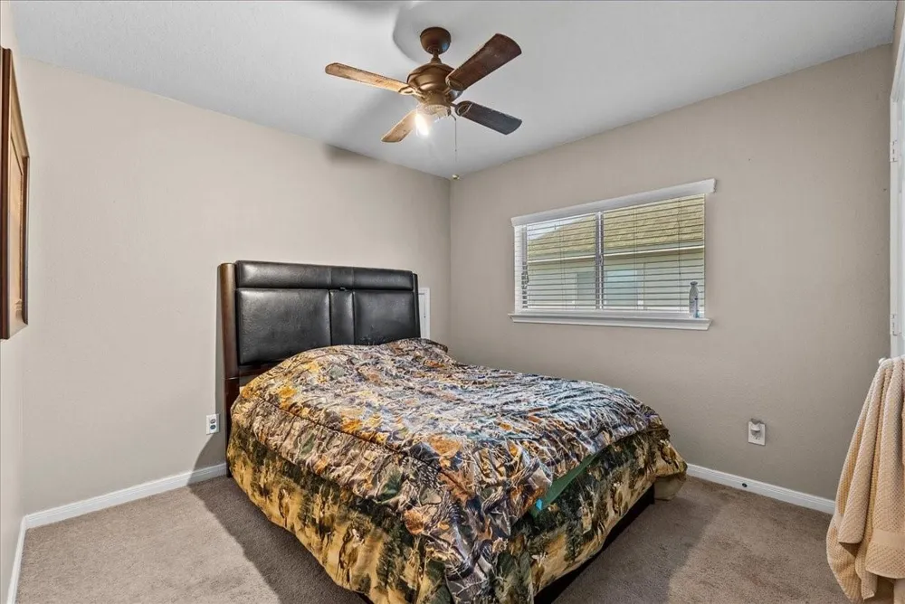 814 Corner Square Seabrook, TX 77586