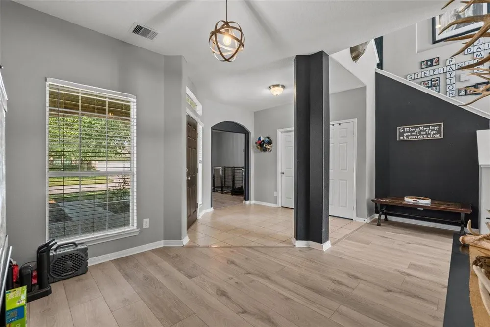 814 Corner Square Seabrook, TX 77586