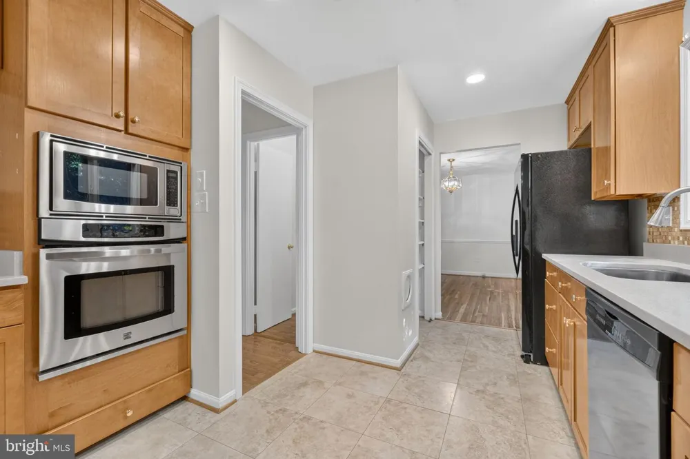 6905 HUNTSMAN BOULEVARD Springfield, VA 22153