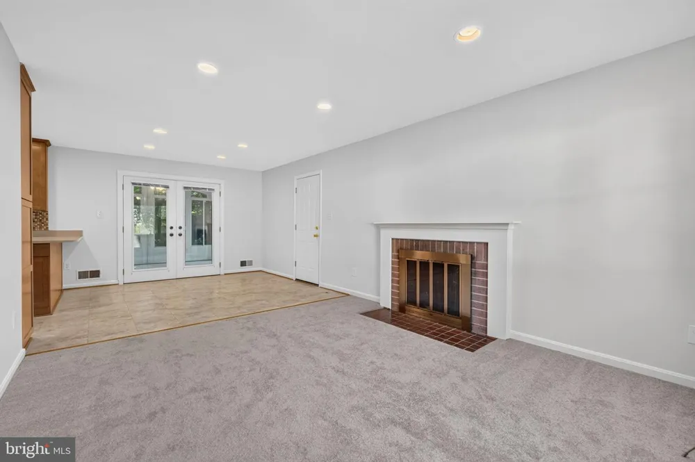 6905 HUNTSMAN BOULEVARD Springfield, VA 22153