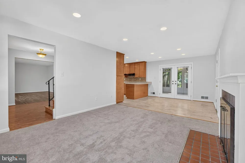 6905 HUNTSMAN BOULEVARD Springfield, VA 22153