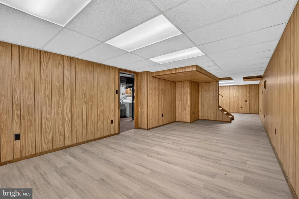 6905 HUNTSMAN BOULEVARD Springfield, VA 22153