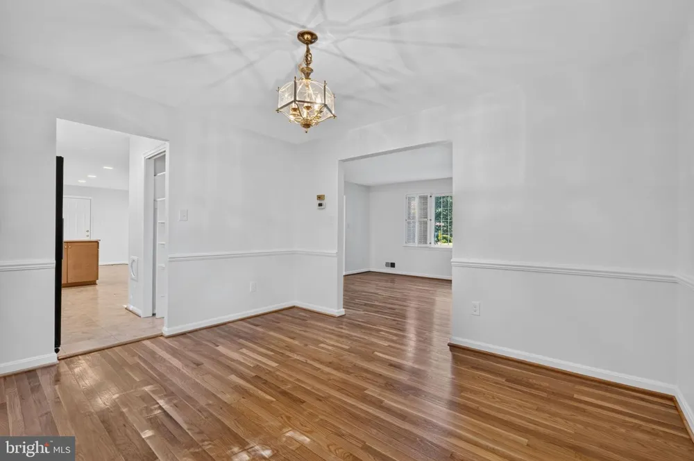 6905 HUNTSMAN BOULEVARD Springfield, VA 22153