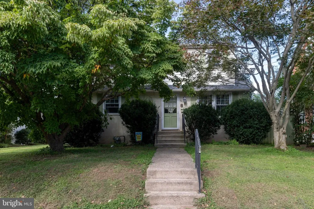 107 E SIXTH STREET #2 Lansdale, PA 19446