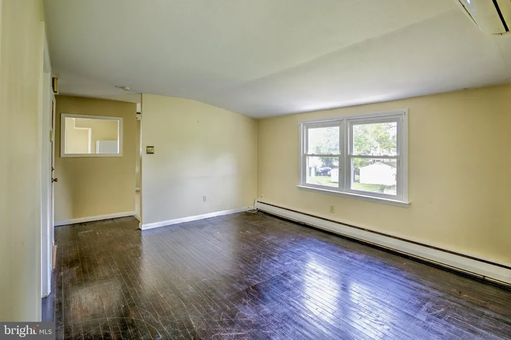 107 E SIXTH STREET #2 Lansdale, PA 19446