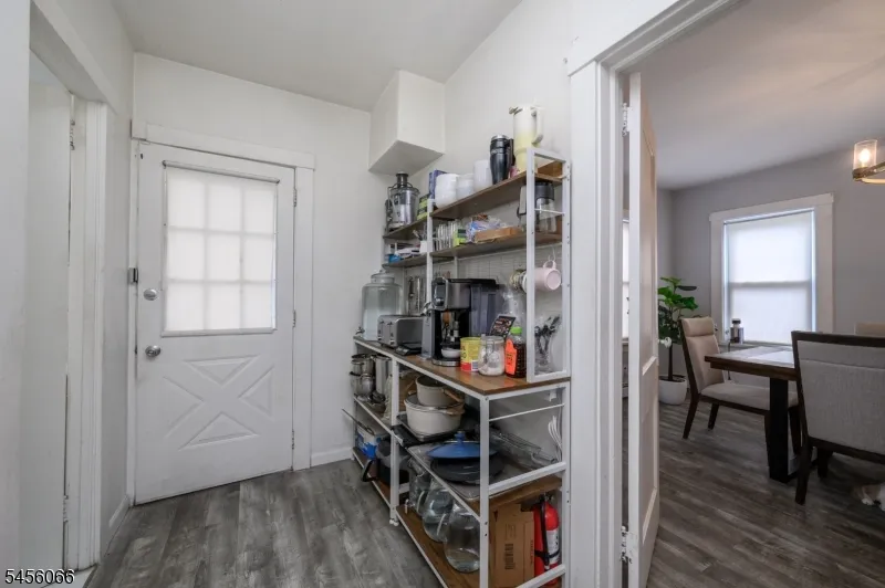 25 Comfort Pl Clifton City, NJ 07011