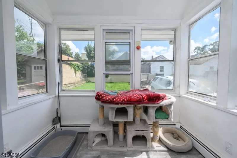 25 Comfort Pl Clifton City, NJ 07011