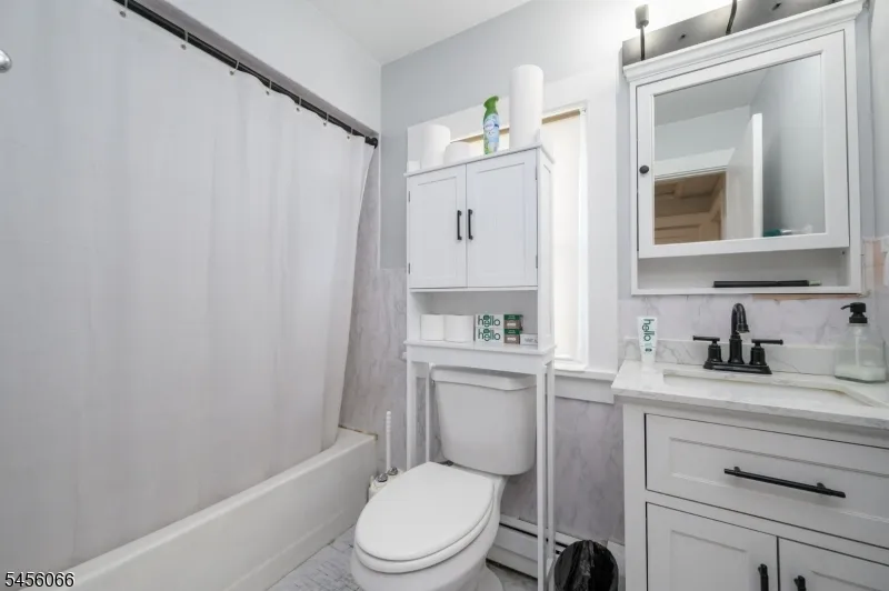 25 Comfort Pl Clifton City, NJ 07011