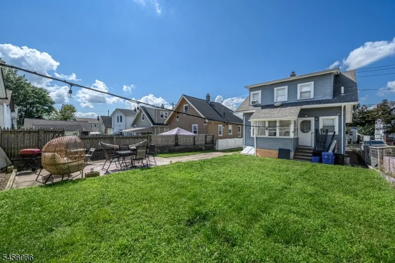 25 Comfort Pl Clifton City, NJ 07011