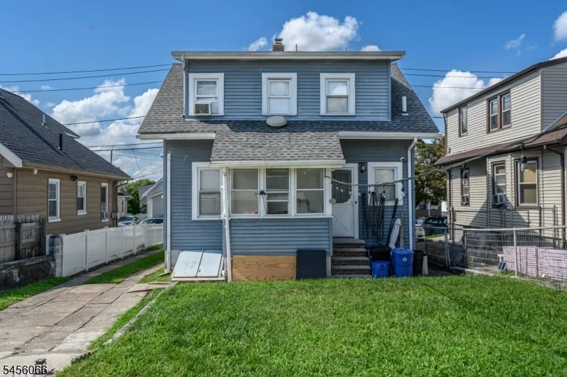25 Comfort Pl Clifton City, NJ 07011