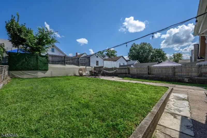 25 Comfort Pl Clifton City, NJ 07011