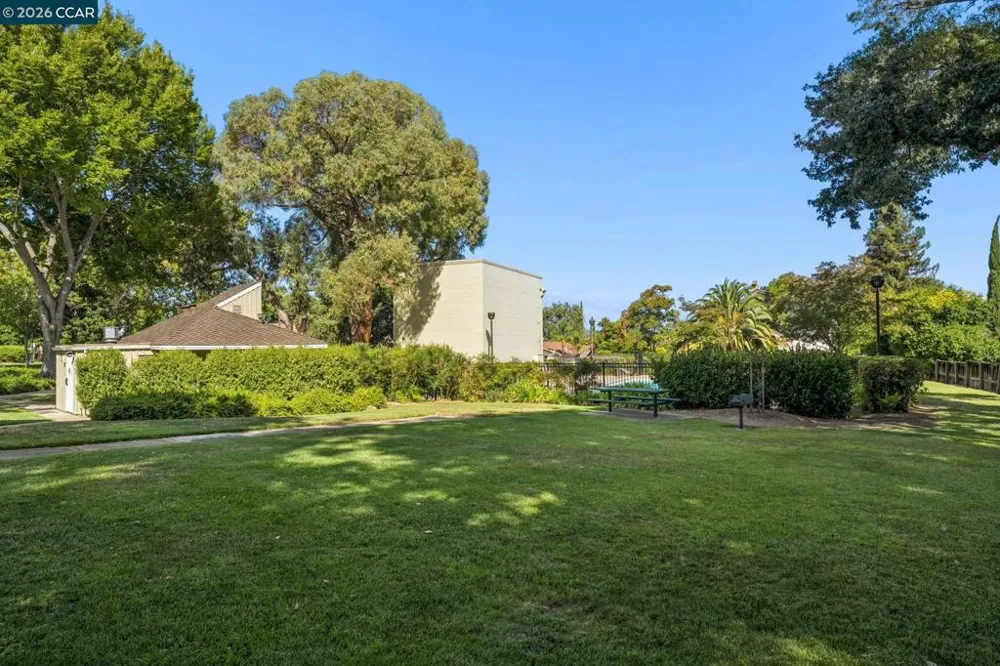 4475 Barberry Concord, CA 94521