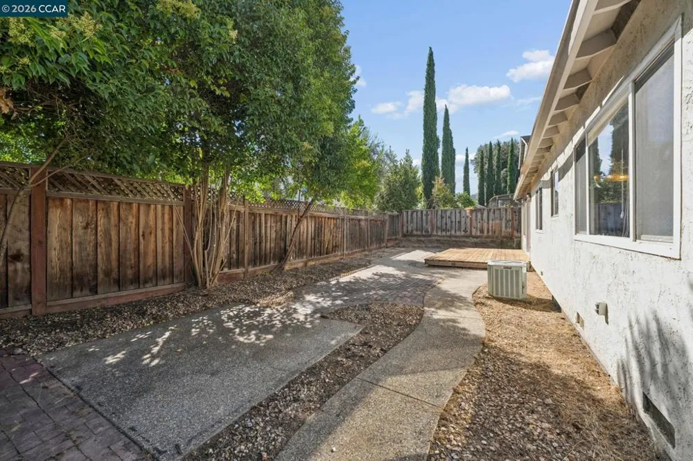 4475 Barberry Concord, CA 94521