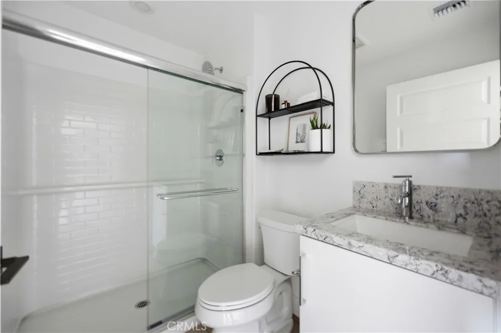 9334 Via Azul Pico Rivera, CA 90660
