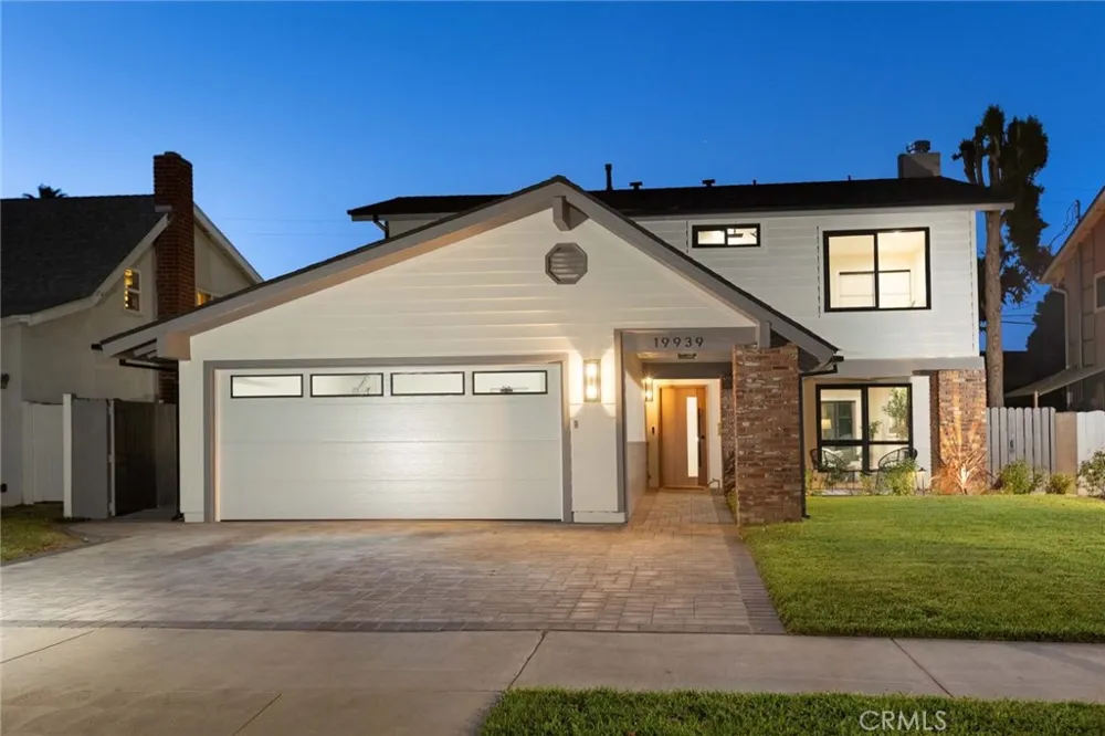 19939 Hemmingway Winnetka, CA 91306