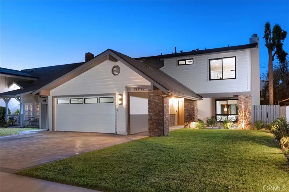 19939 Hemmingway Winnetka, CA 91306
